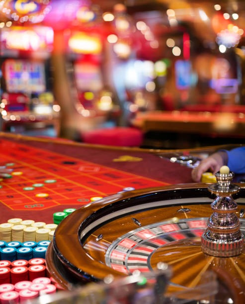 cinta99 app dashboard with live matches and casino table lobby